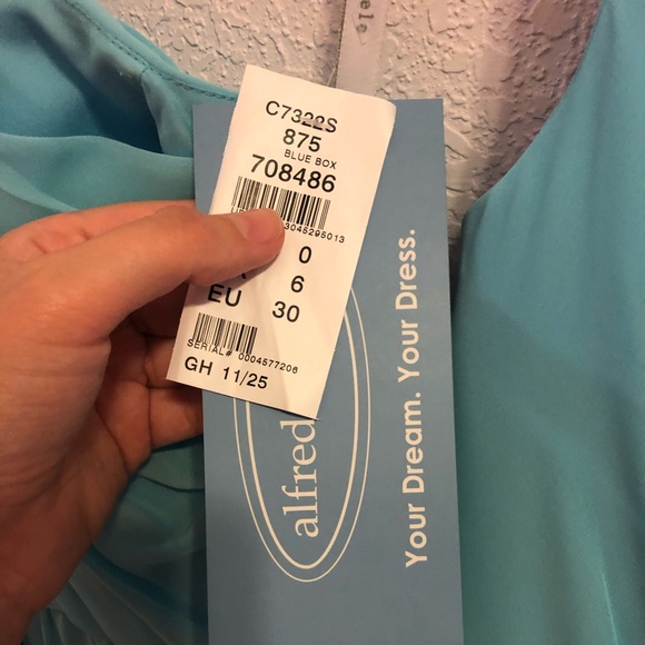 Baby blue bridesmaid dresses. Size 0 and Size 8. - Picture 2 of 5